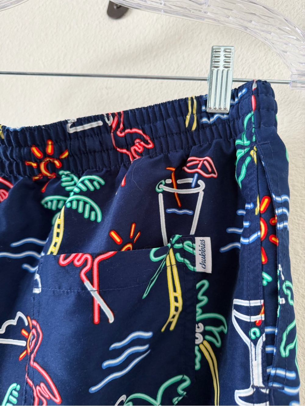 Men's Chubbies Neon Lights Palm Tree Flamingo Swim Trunks - Picture 4 of 8